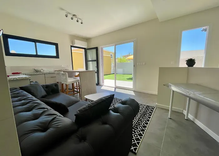 Appartement Souplex Jardin Proche Autoroute, Plages Et Attractions, Wifi - Tv, Calme