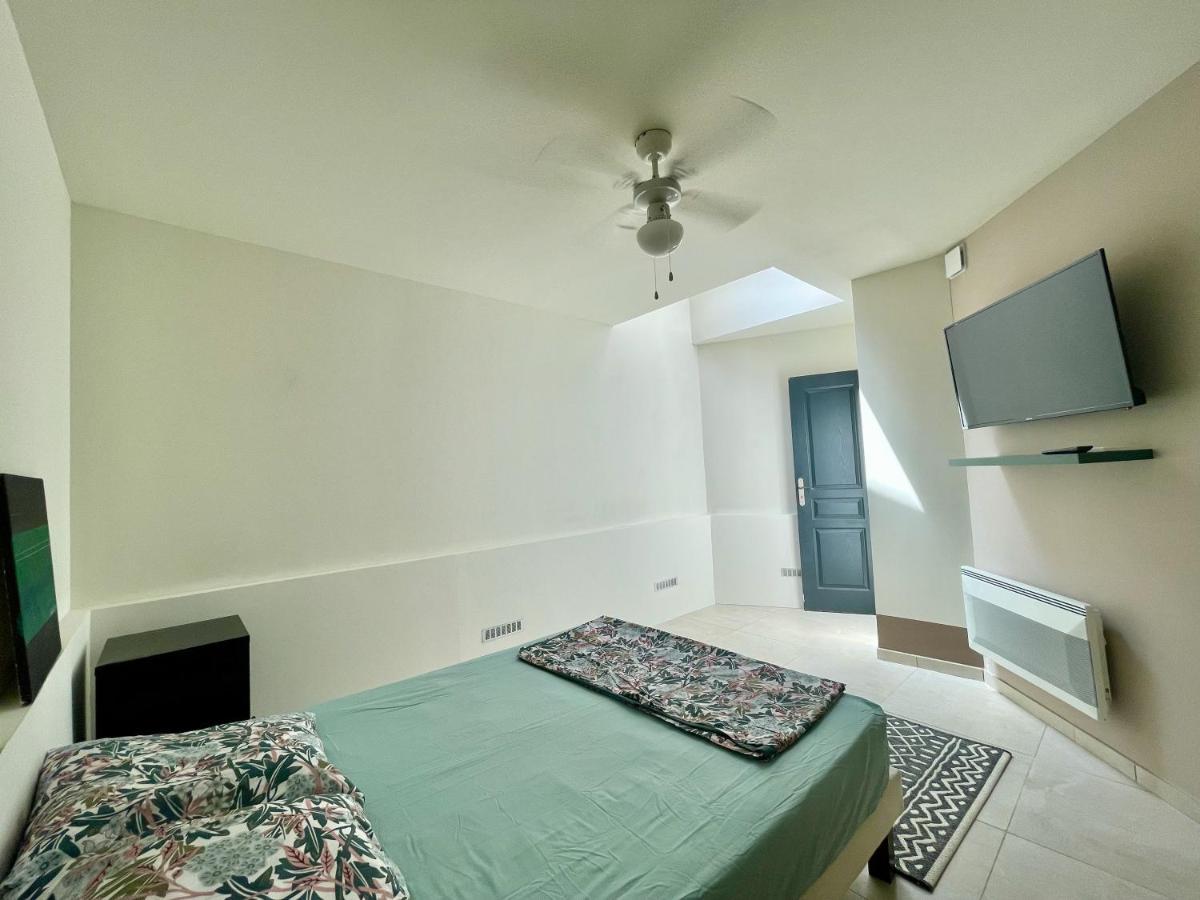 Apartment Souplex Jardin Proche Autoroute, Plages Et Attractions, Wifi - Tv, Calme *